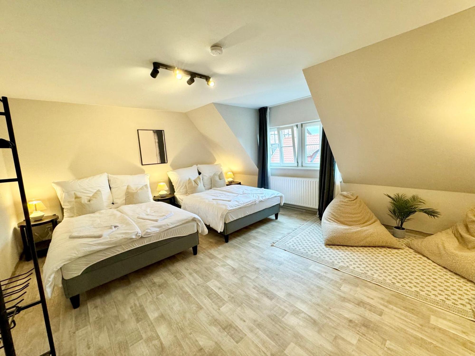 Gina Stay - Apartmenthaus Im Zentrum Von Quedlinburg Exterior foto